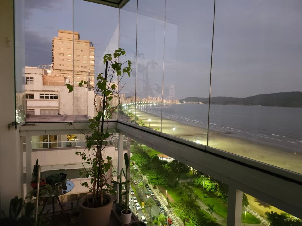 Apartamentos Na Praia Do Gonzaga Frente Mar Com Estacionamento Santos  Exteriör bild